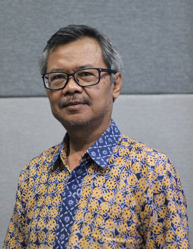 Prof. Dr. Ir. Sri Wilarso Budi R., M.S